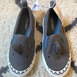 Old Navy slip-on Shark sneakers NWT